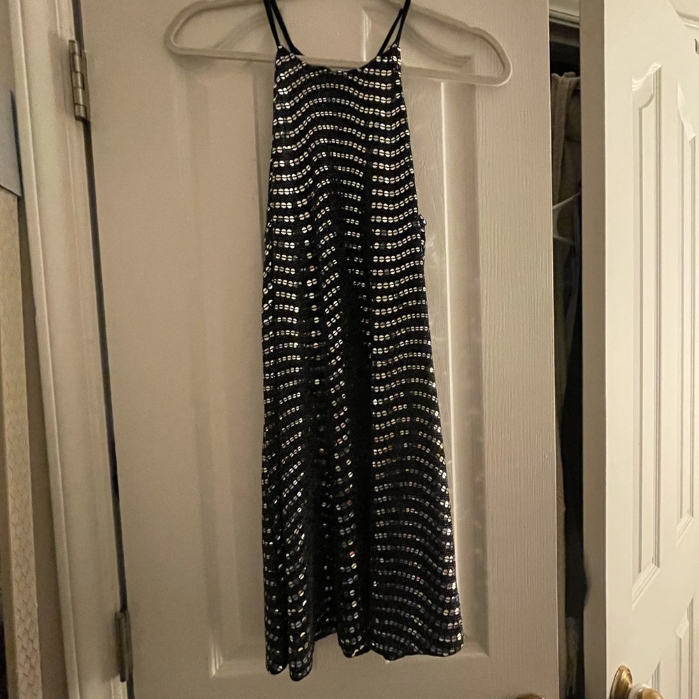 Beautiful sparkly flowy dress